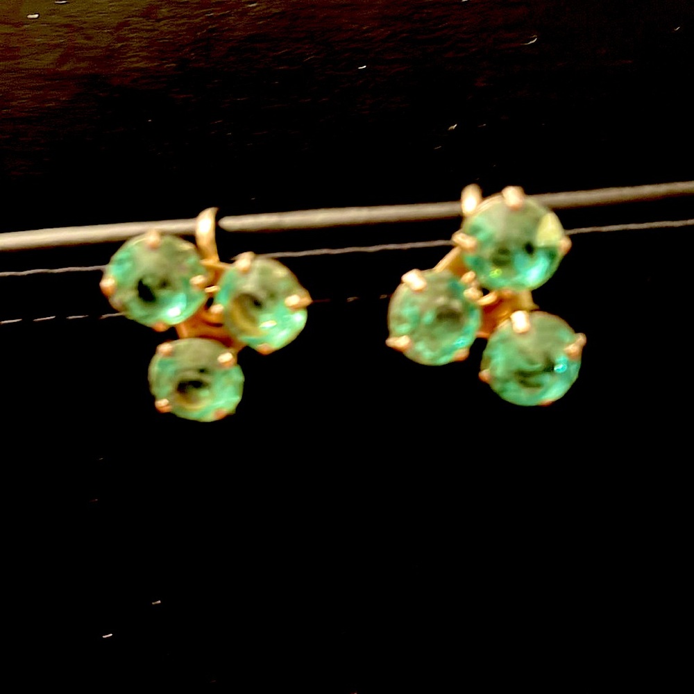 Vintage green rhinestones earrings